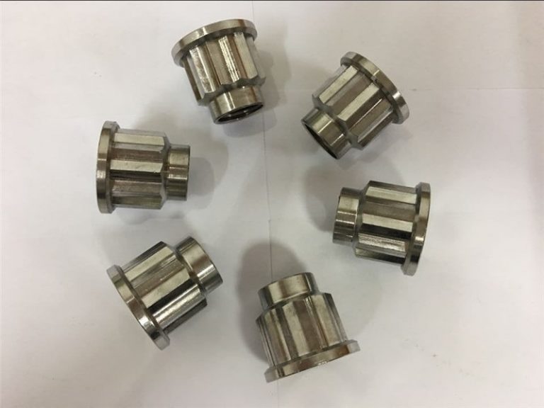 12 पॉईंट नट